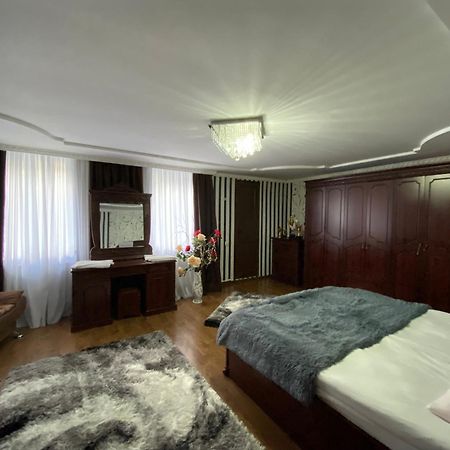 Guest House Misho Kazbegi Ngoại thất bức ảnh