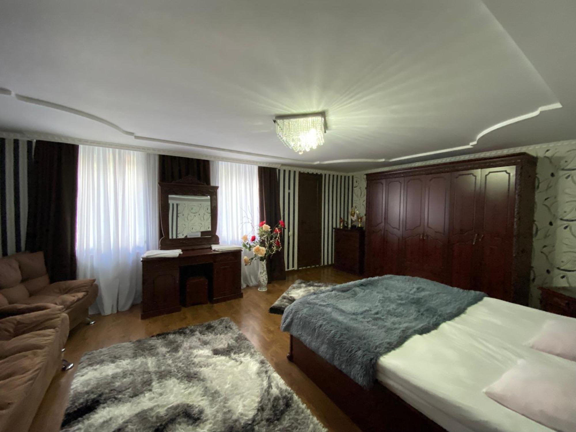 Guest House Misho Kazbegi Ngoại thất bức ảnh