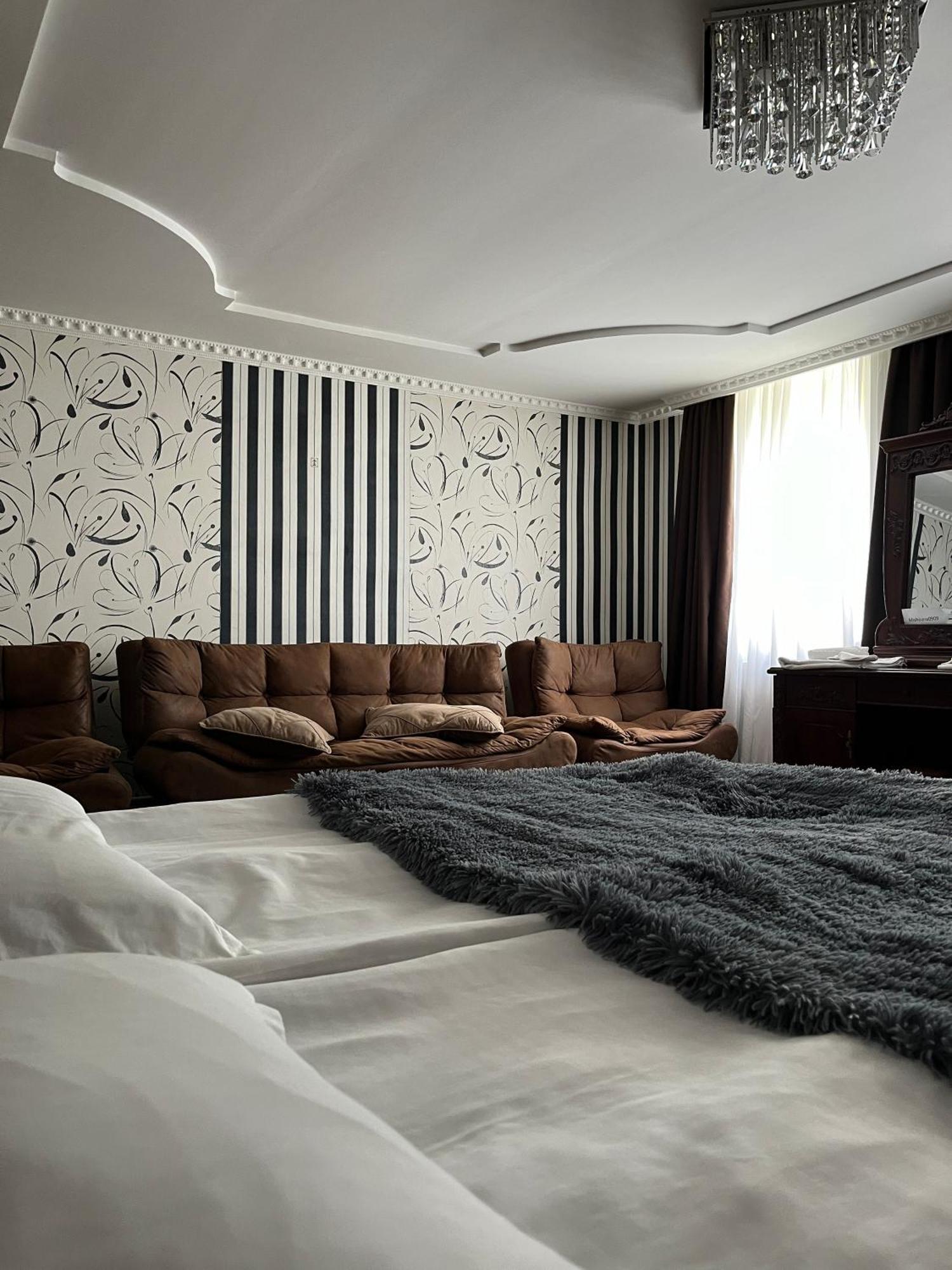 Guest House Misho Kazbegi Ngoại thất bức ảnh