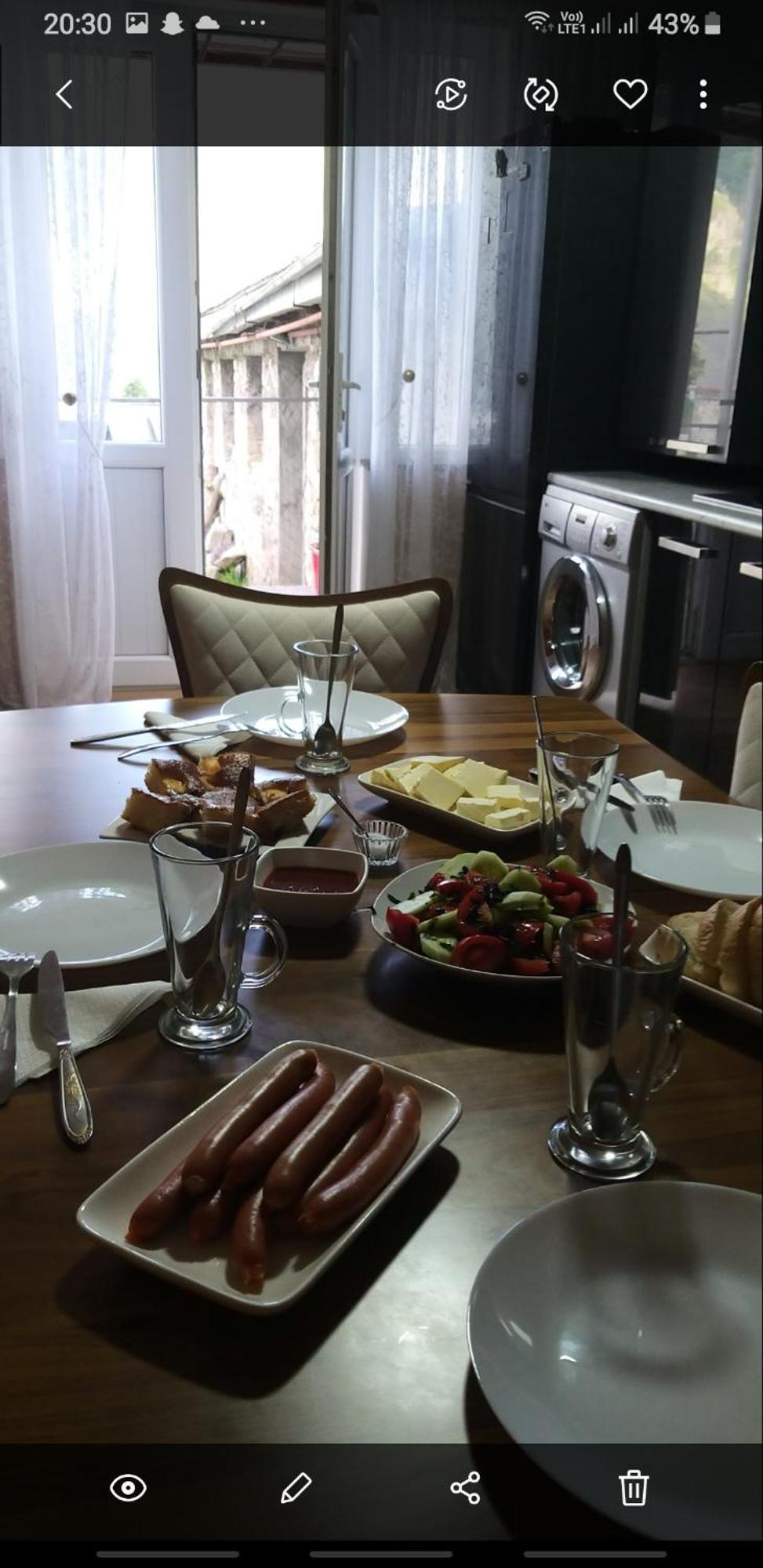Guest House Misho Kazbegi Ngoại thất bức ảnh
